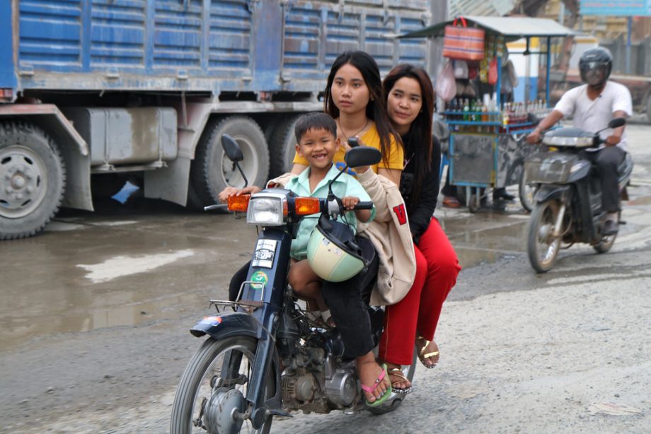 PhnomPenhTraffic3_920_614_80.jpg